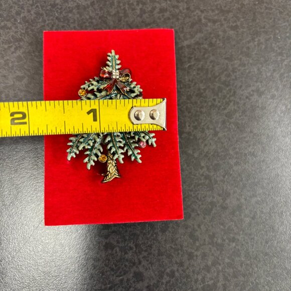 Vintage AVON Collectible 1st Annual Christmas Tree Pin Original Box 2004 - Picture 10 of 12